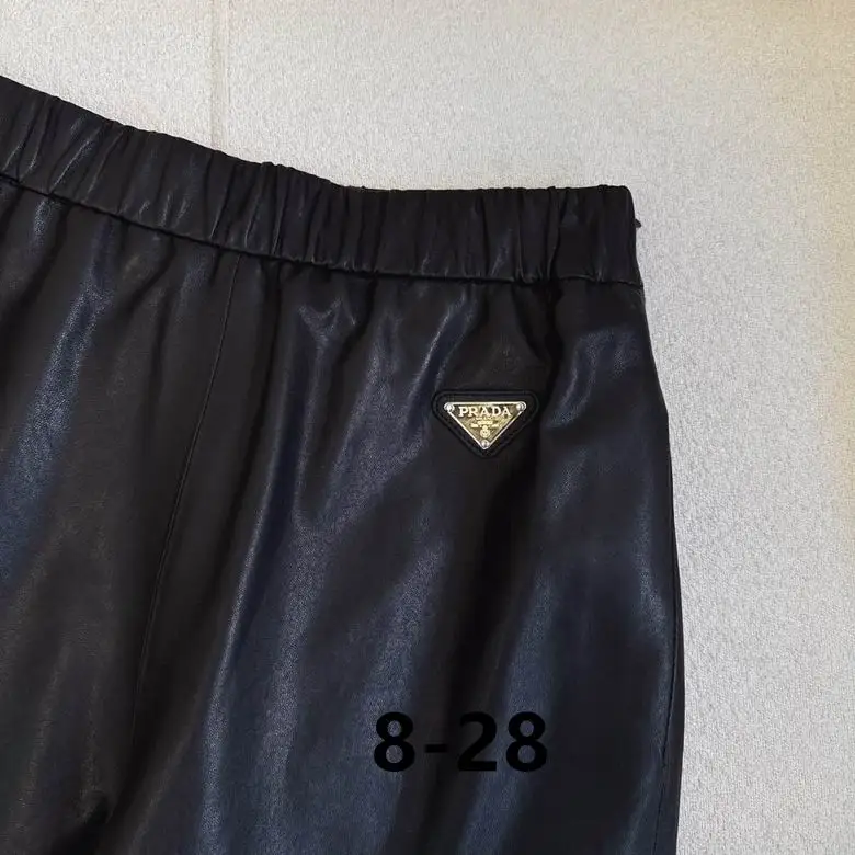 Prada S-XL  (119)